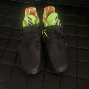 James Harden vol. 4 two tone black, green and orange size 13